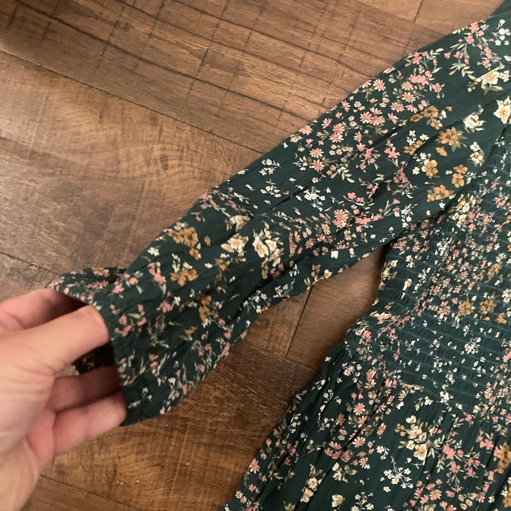 American Eagle Green Floral Smocked Bodice Long Sleeve Maxi Dress Women’s L - Picture 4 of 12